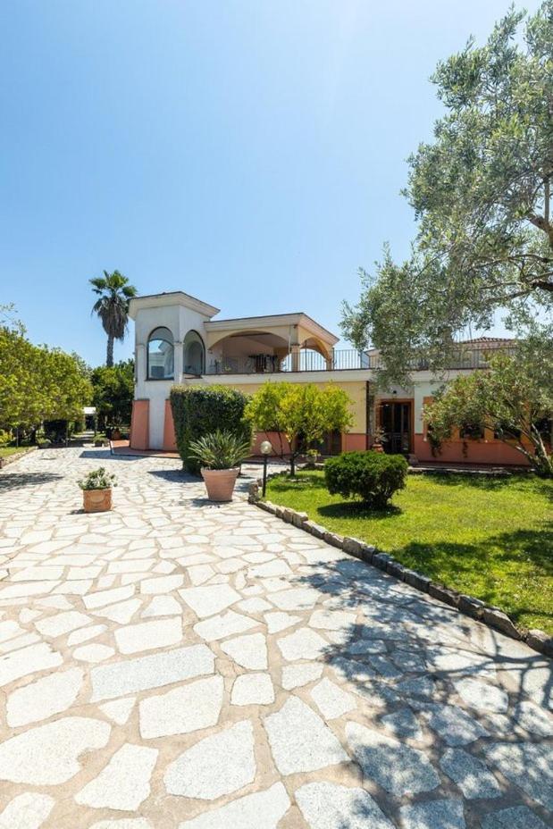 Hotel L'Ulivo Джиразоле Экстерьер фото